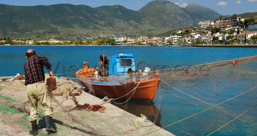 ΑΠΟ ΤΟ ΓΑΛΑΞΙΔΙ ΣΤΗΝ ΕΡΑΤΕΙΝΗ