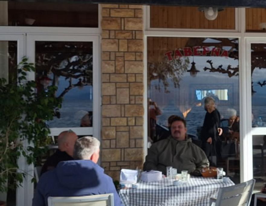 ΤΑΒΕΡΝΑ ΤΥΠΑΣ1