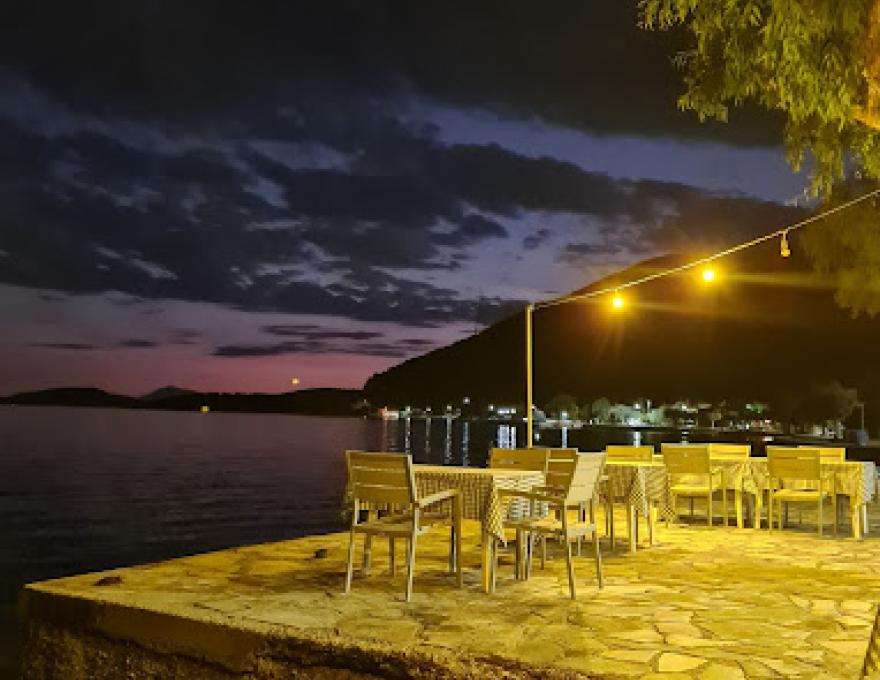 ΤΑΒΕΡΝΑ ΤΥΠΑΣ2