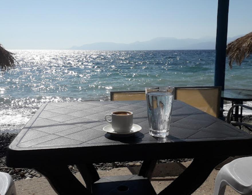 ΤΟ ΑΚΡΟΓΙΑΛΙ3