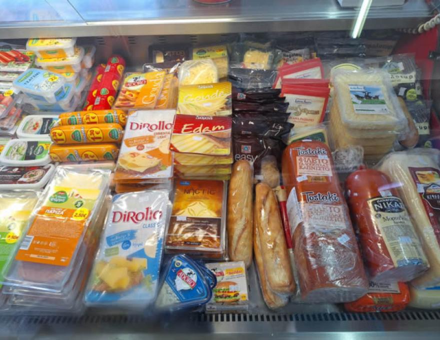 G.V. MARKET ΚΟΛΟΒΕΛΩΝΗΣ0